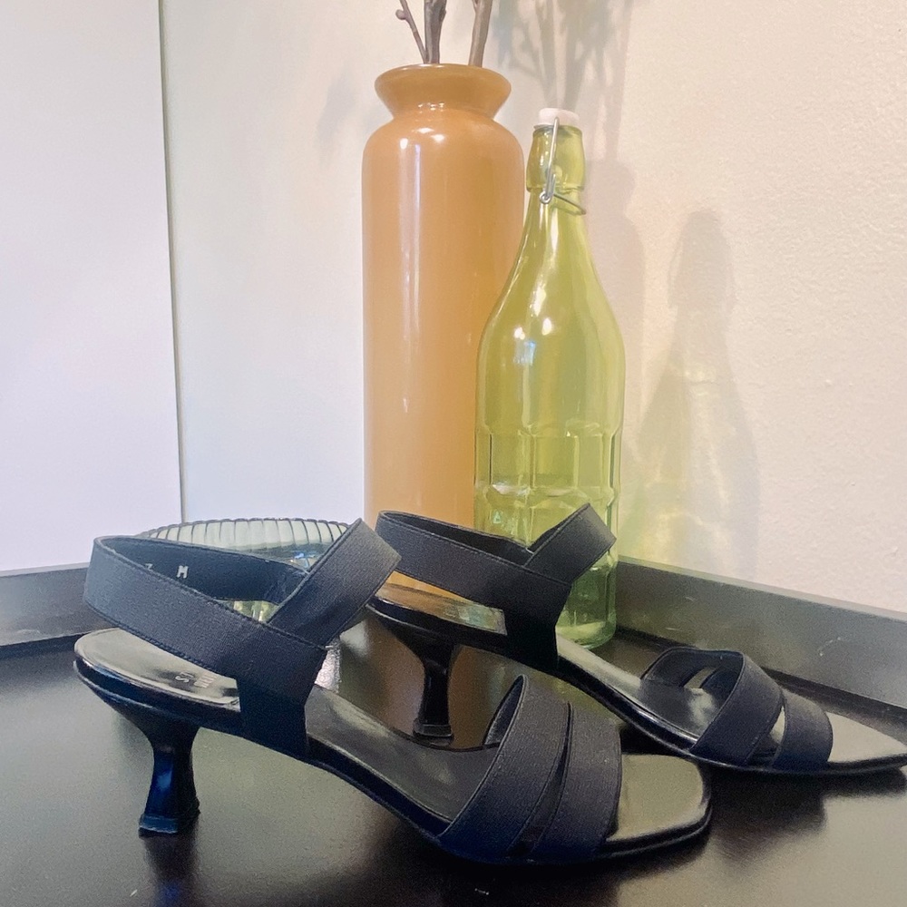 Stuart Weitzman Black Strappy Elastic Sandals